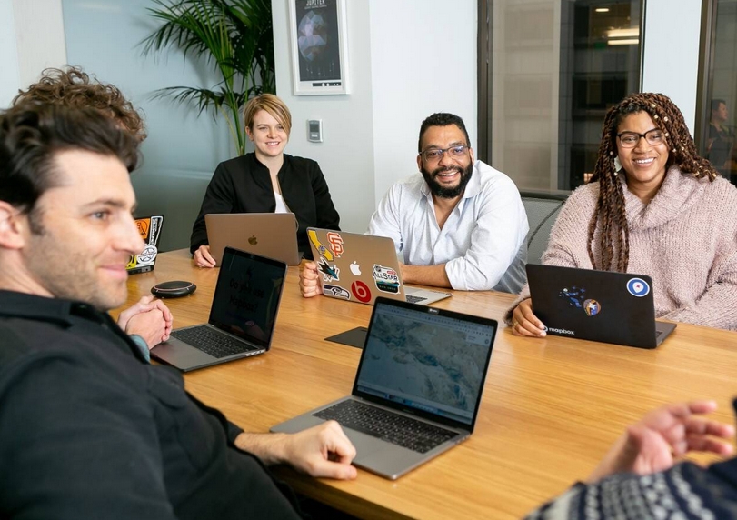 提升海外網(wǎng)站訪客流量有哪些技巧？