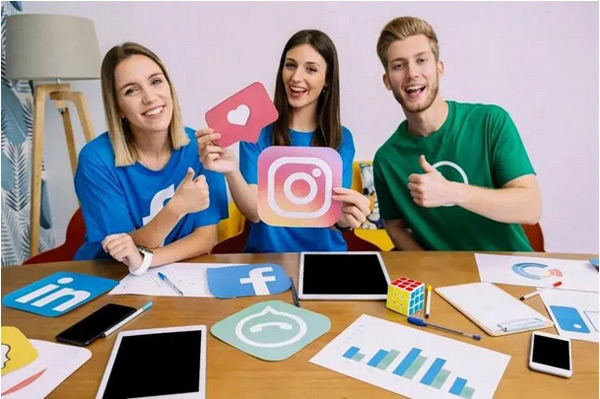 生產(chǎn)制造企業(yè)如何將獨(dú)立站與海外社交媒體有效結(jié)合 